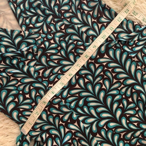 Diane von Furstenberg Classic Kye Silk Jersey Wrap Dress - Picture 16 of 16